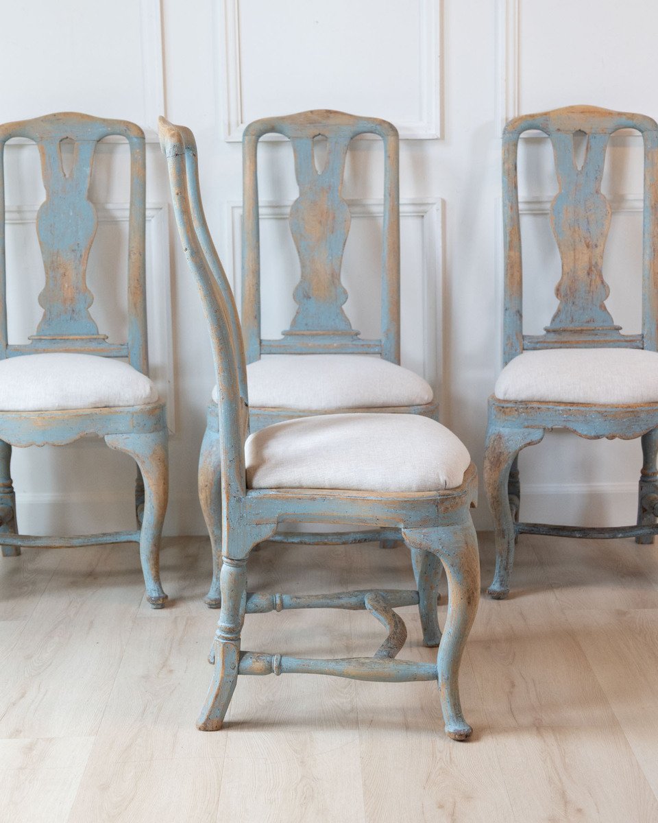 Set of Four Swedish Late Baroque Chairs in Blue Paint, 18th Century - JAA
