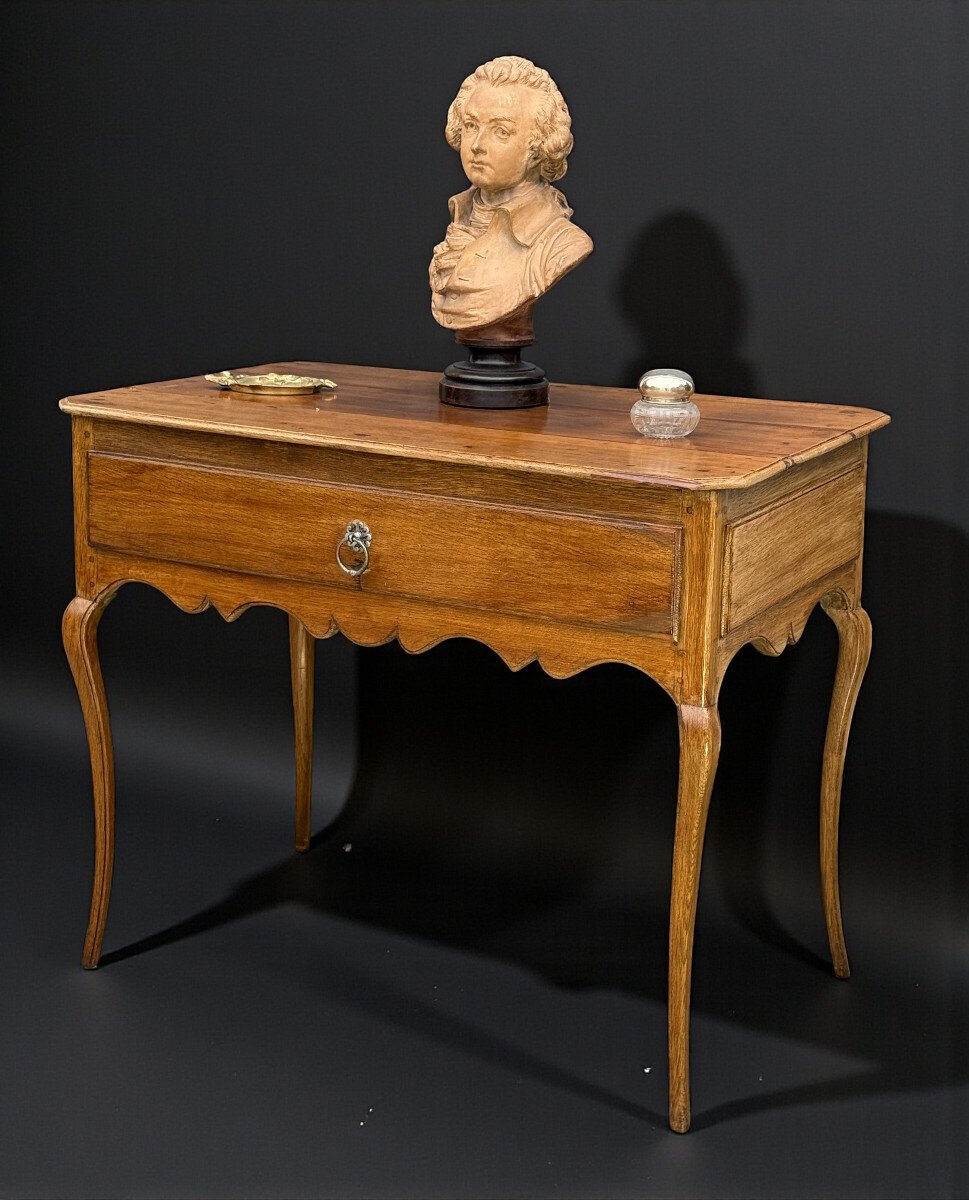 Louis XV Period 18th Century Oak table With A Central Drawer - JAA