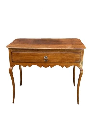Louis XV Period 18th Century Oak table With A Central Drawer