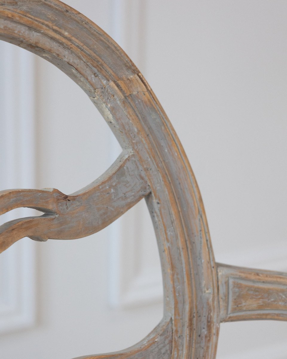 A pair of Gustavian smiling chairs - JAA