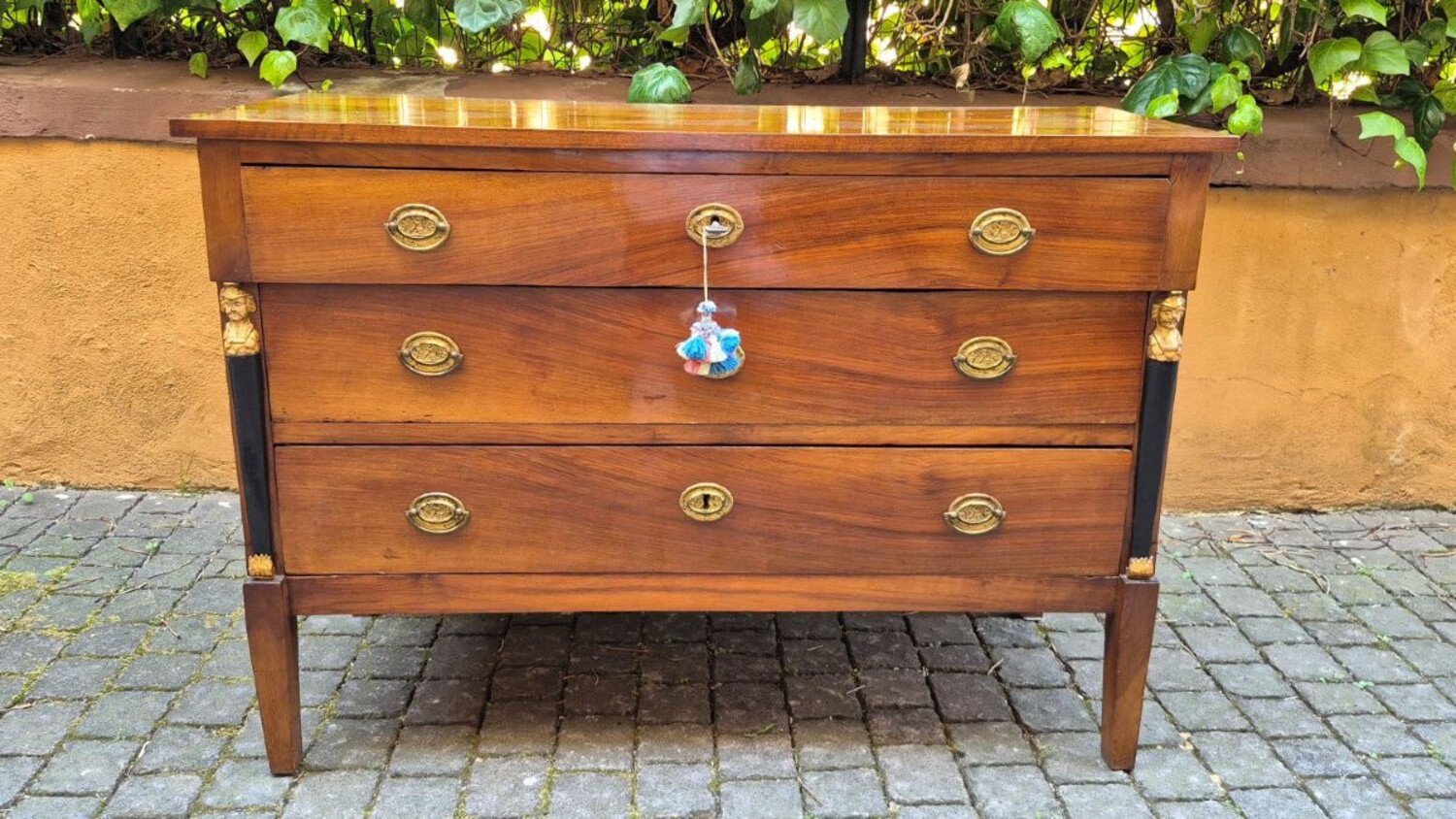 Pair of Italian Empire Walnut Commodes, Trieste, circa 1800 - JAA