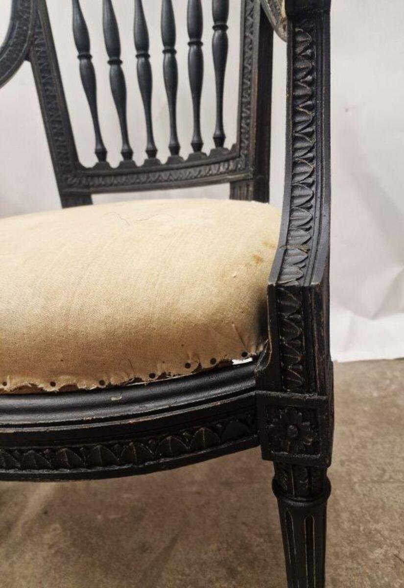 Two Swedish Chairs: Ephraim Ståhl and the Mid-19th Century - JAA