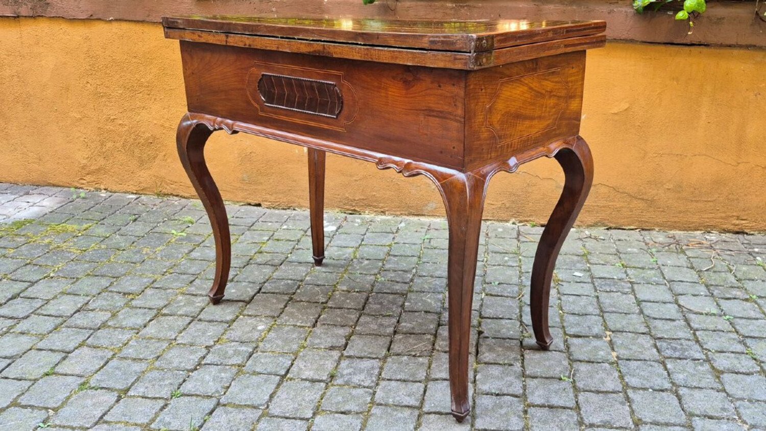 Louis XV Inlaid Walnut Game Table, Bologna, Mid-18th Century - JAA