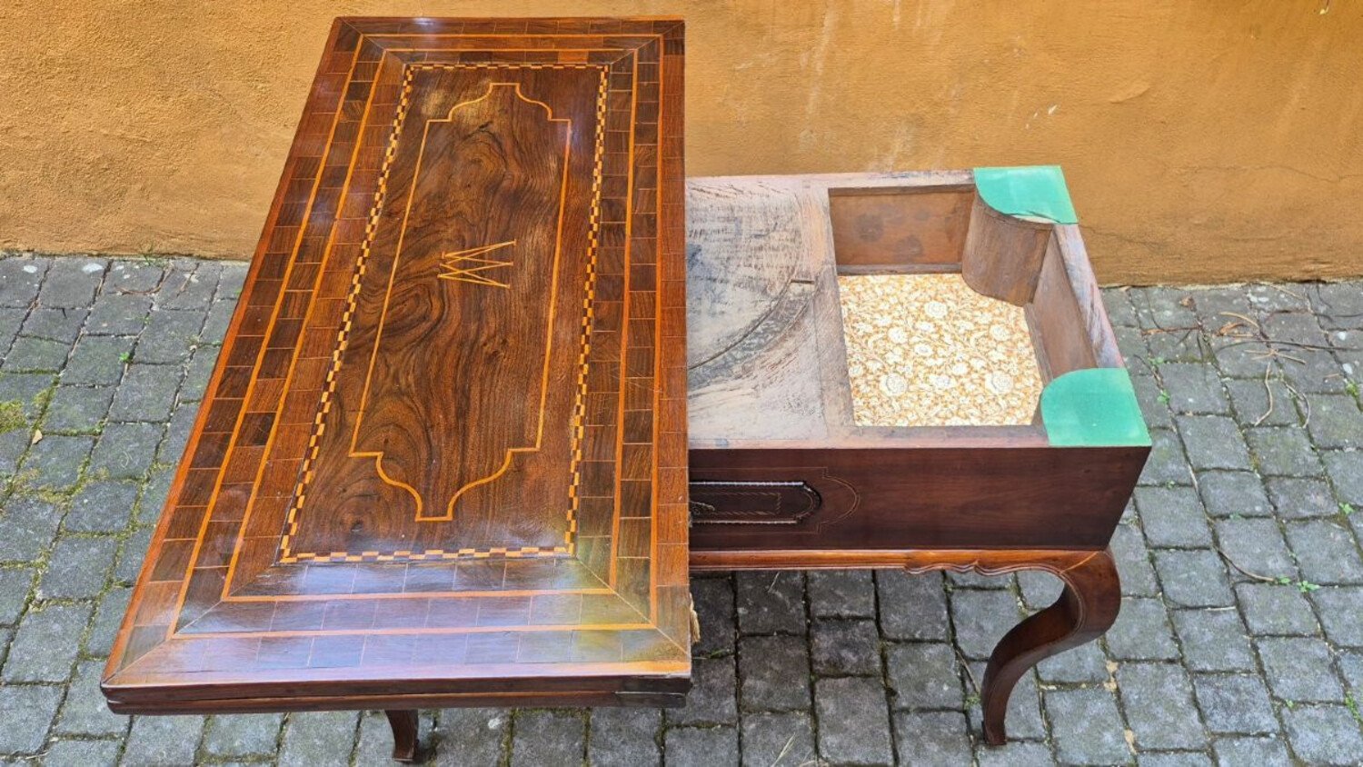 Louis XV Inlaid Walnut Game Table, Bologna, Mid-18th Century - JAA