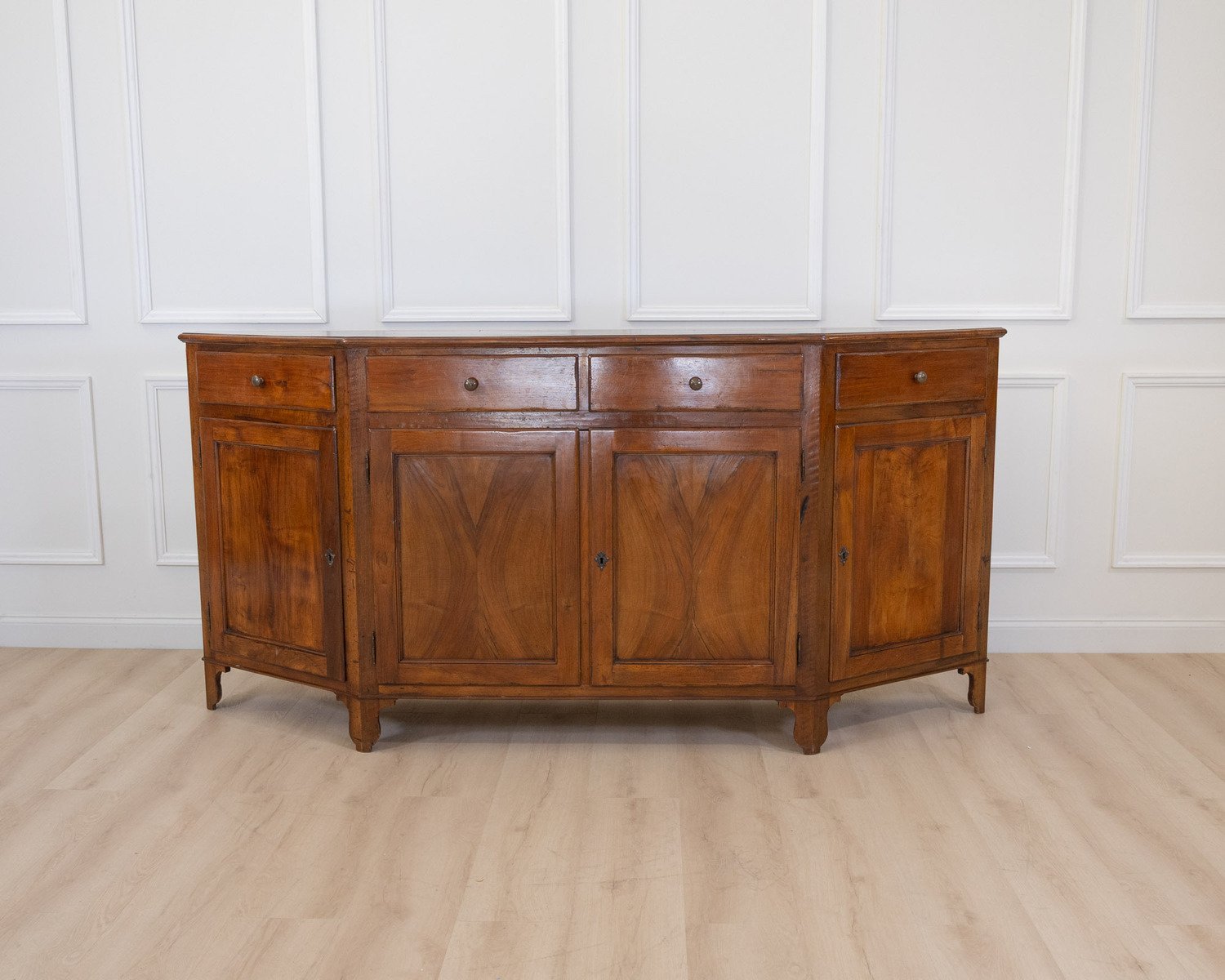On Hold - Walnut Sideboard 19th century - JAA