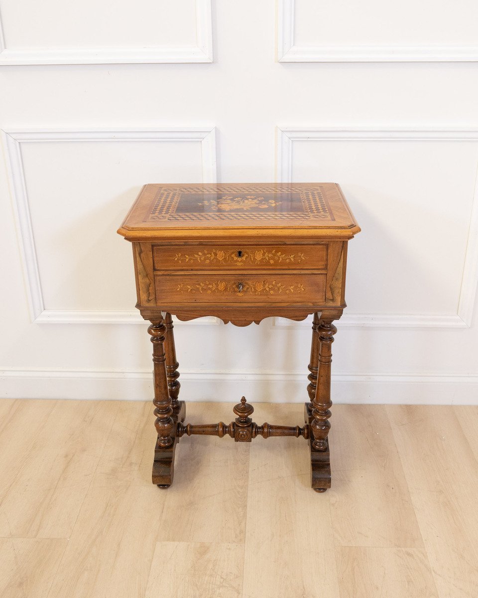 Late 19th Century Walnut Work Table with Floral Marquetry and Lift-Top Storage - JAA