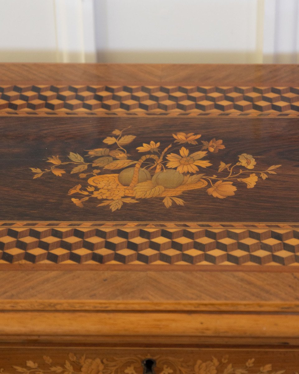 Late 19th Century Walnut Work Table with Floral Marquetry and Lift-Top Storage - JAA