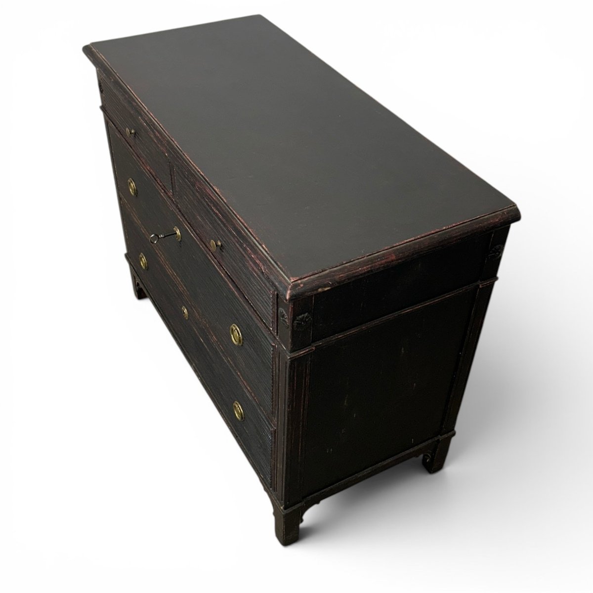 A Swedish chest of drawers with 4 drawers in black. - JAA