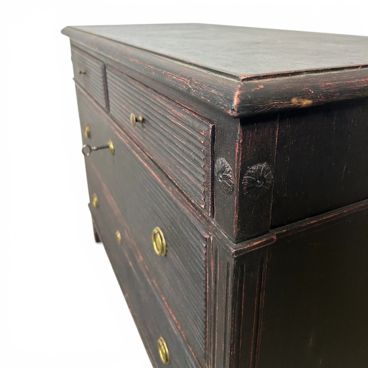 A Swedish chest of drawers with 4 drawers in black. - JAA