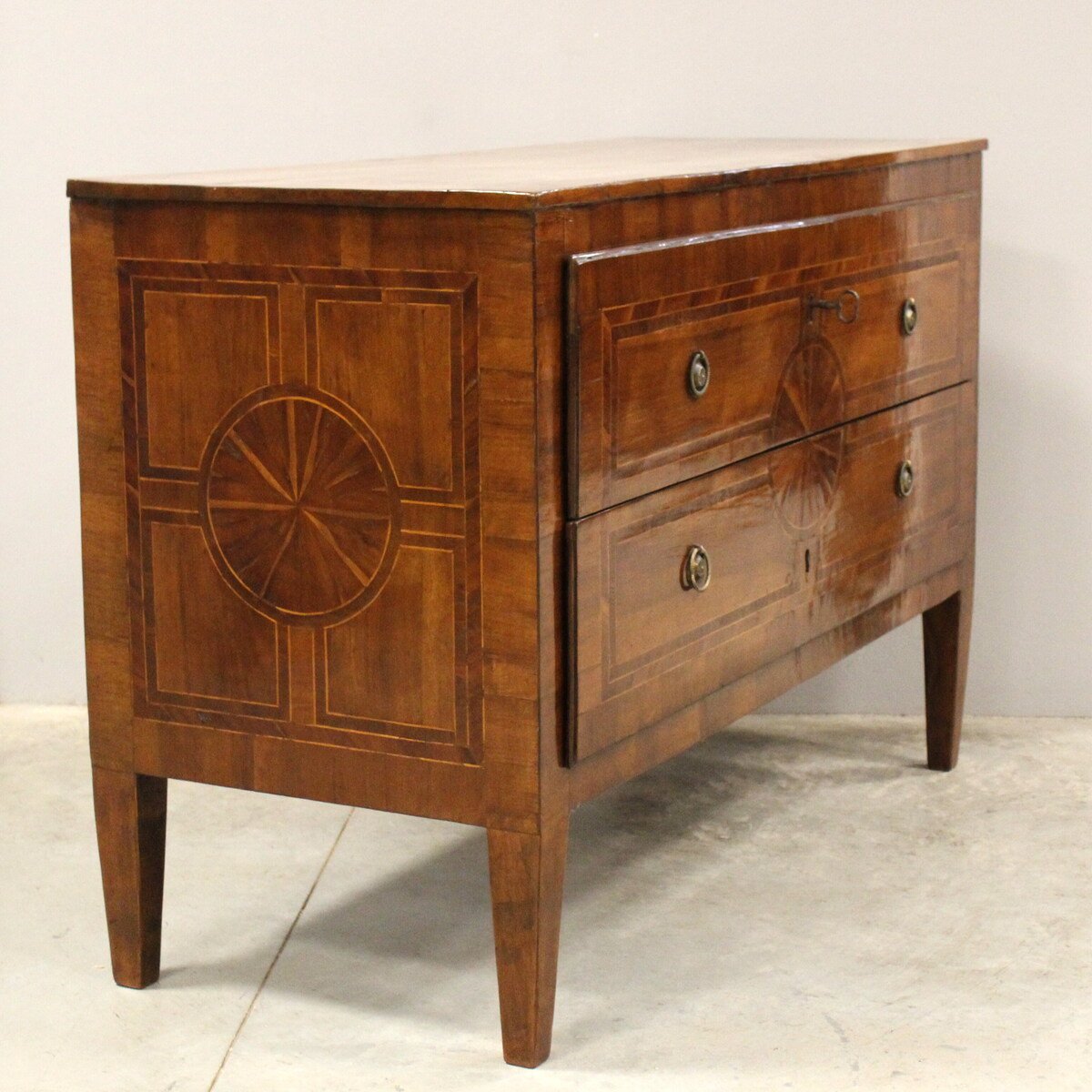 Louis XVI Walnut and Marquetry Commode, Lombardy, Mid-18th Century - JAA