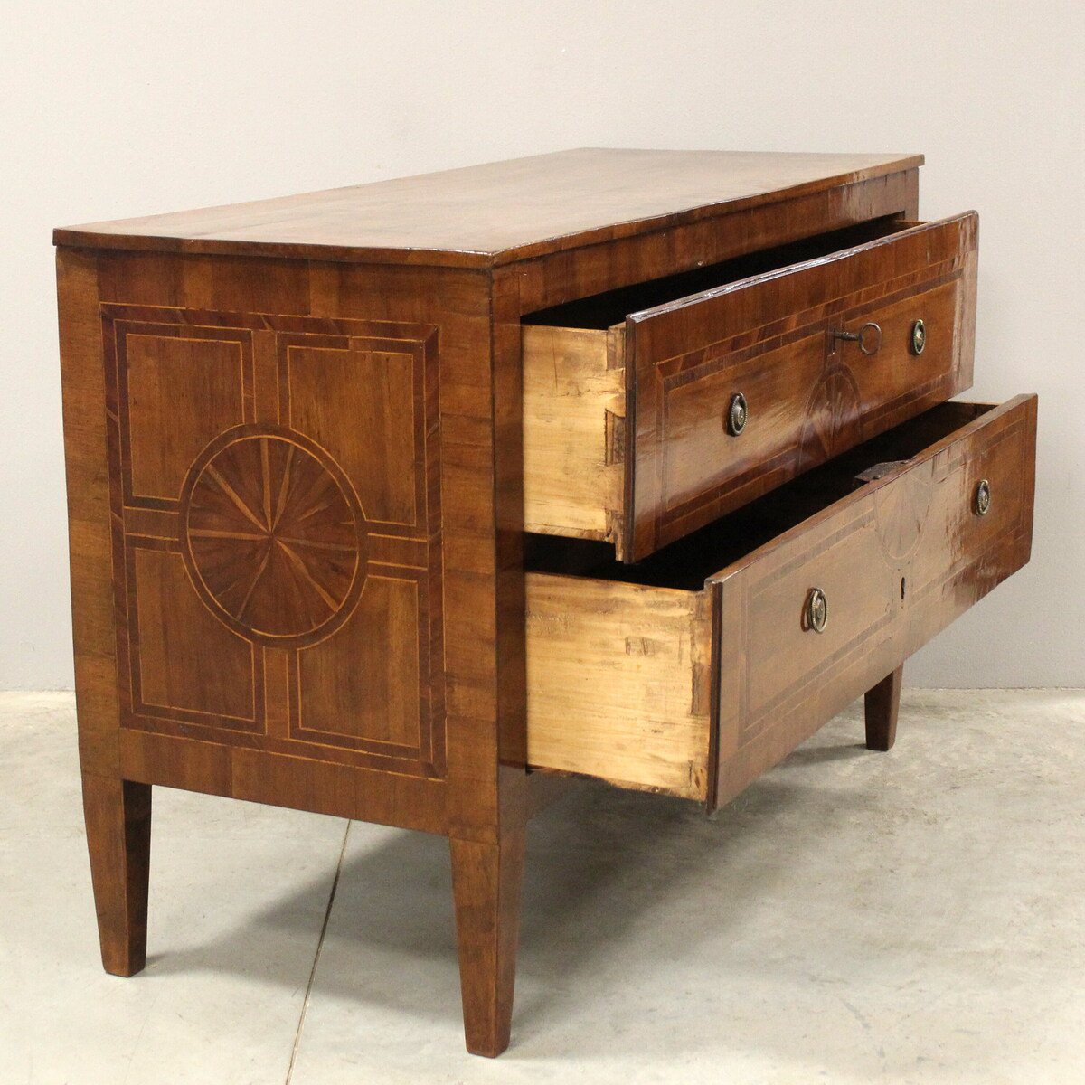Louis XVI Walnut and Marquetry Commode, Lombardy, Mid-18th Century - JAA