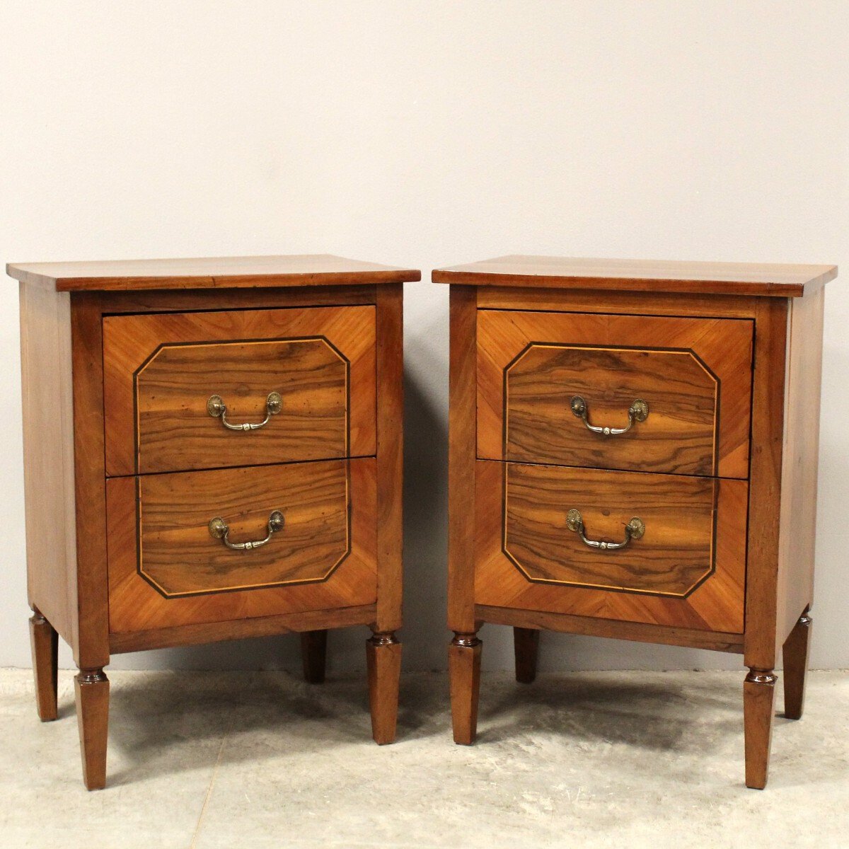 Pair of Louis XVI Walnut and Marquetry Nightstands, Italy, 18th Century - JAA