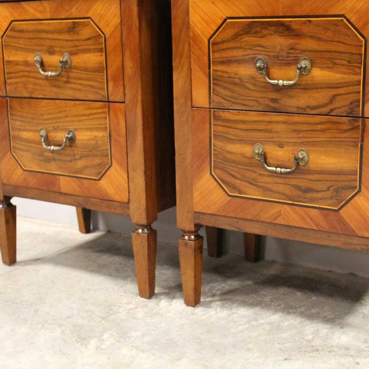 Pair of Louis XVI Walnut and Marquetry Nightstands, Italy, 18th Century - JAA