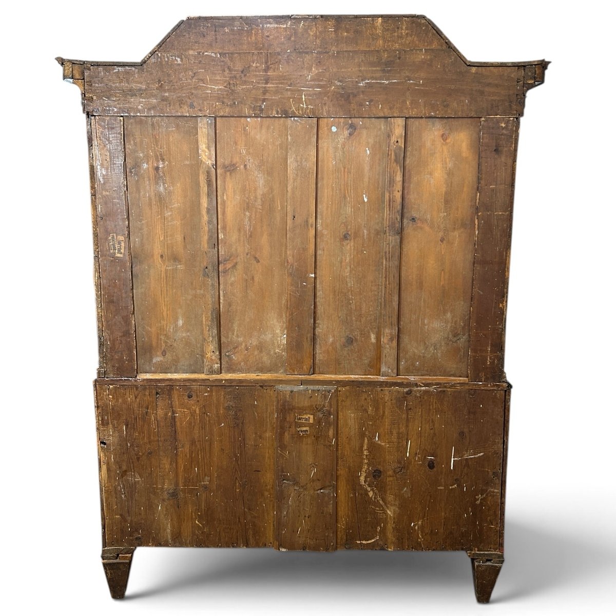 Antique Gustavian, two-piece cupboard in black with a beautiful patina - JAA