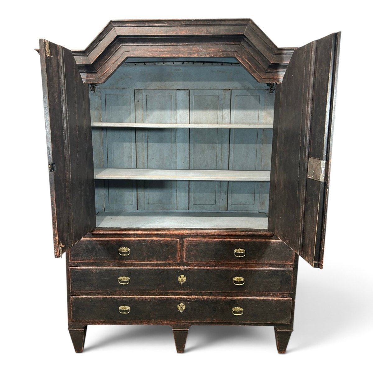 Antique Gustavian, two-piece cupboard in black with a beautiful patina - JAA