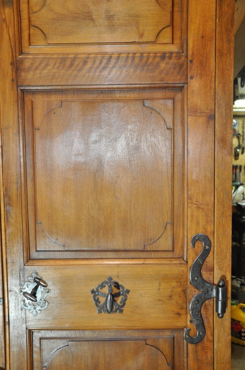 Double-leaf Connecting Door In Two-tone Walnut - JAA